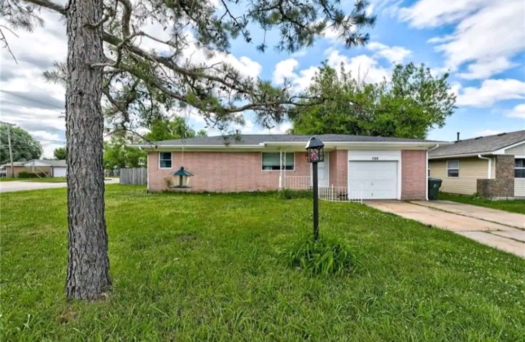 700 Terry Drive